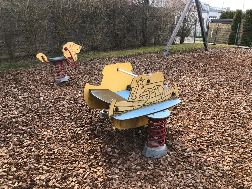 Spielplatz 4