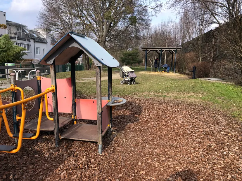 Spielplatz 5