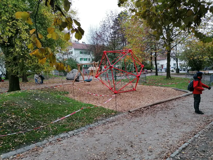 Spielplatz Schachen 6