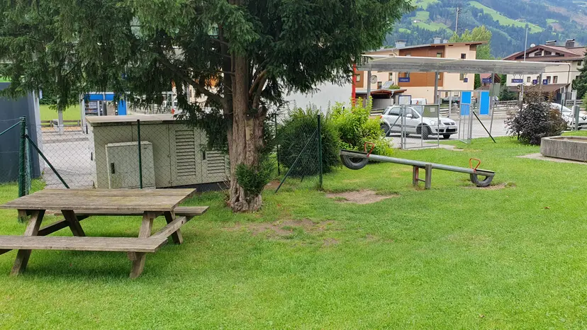 Spielplatz am Bahnhof 5