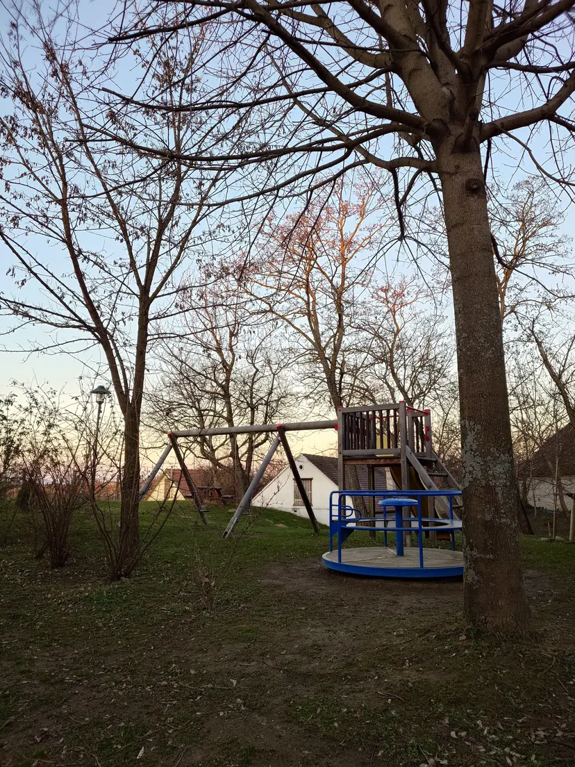 Spielplatz Unterstinkenbrunn Loamgrui 3