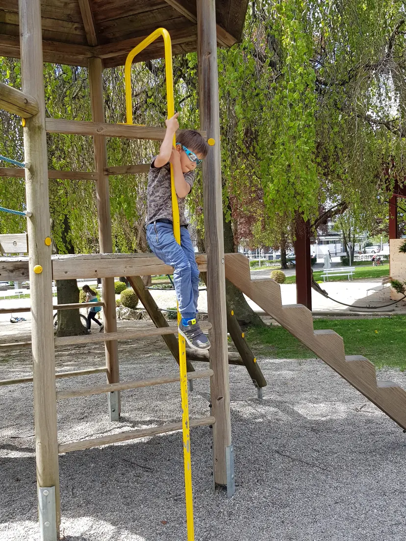 Spielplatz 4
