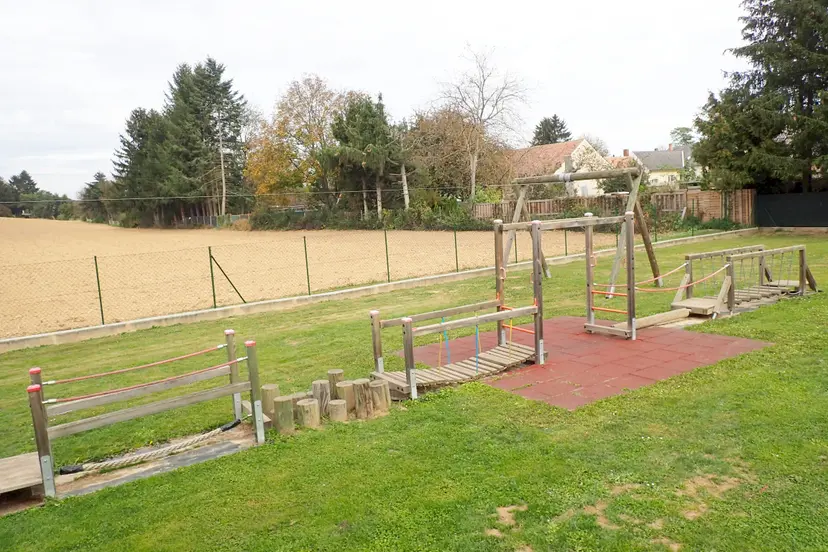 Spielplatz Steinberg 4