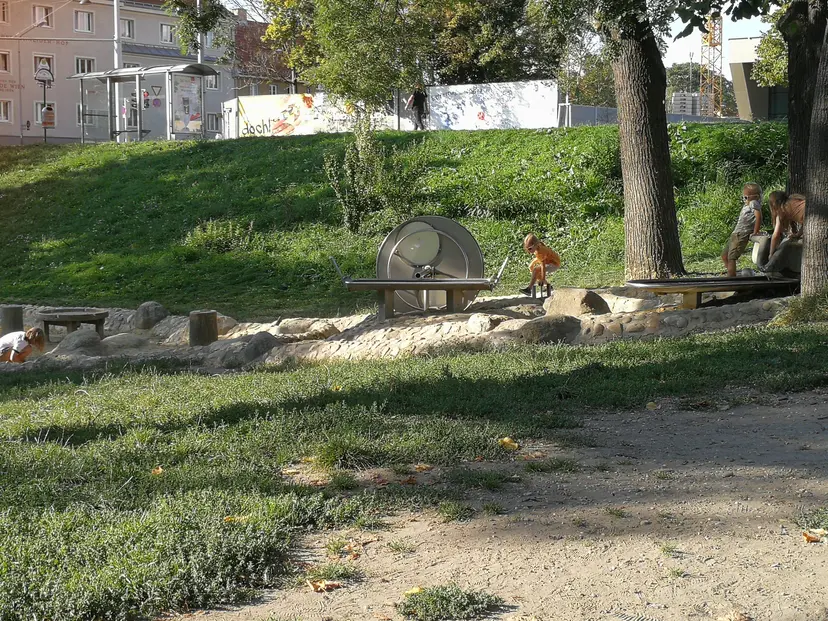 Spielplatz Haspingerplatz 5