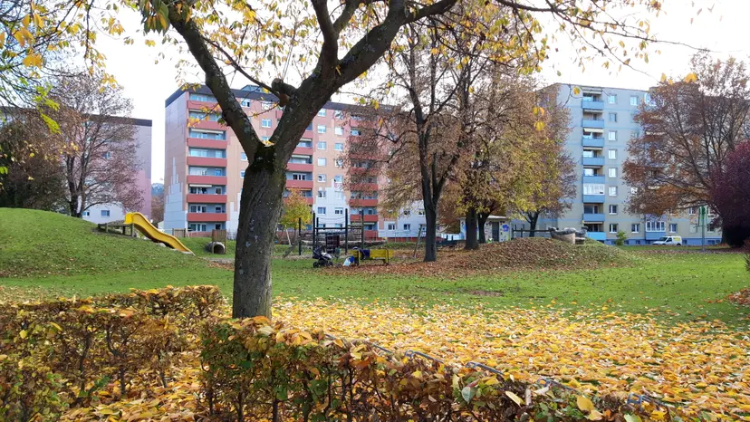 Spielplatz Dr.-Hans-Klöpfer-Straße 2
