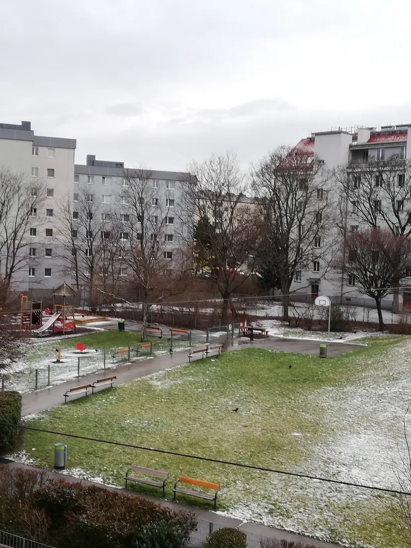 Kinderspielplatz 3