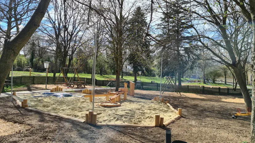 Kinder Spielplatz 2
