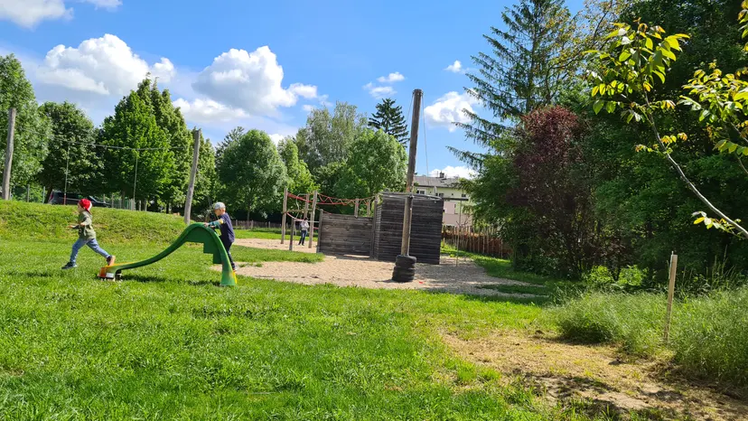 Kinder Spielplatz 4