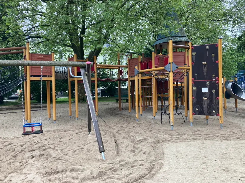 Spielplatz Volksgarten 3