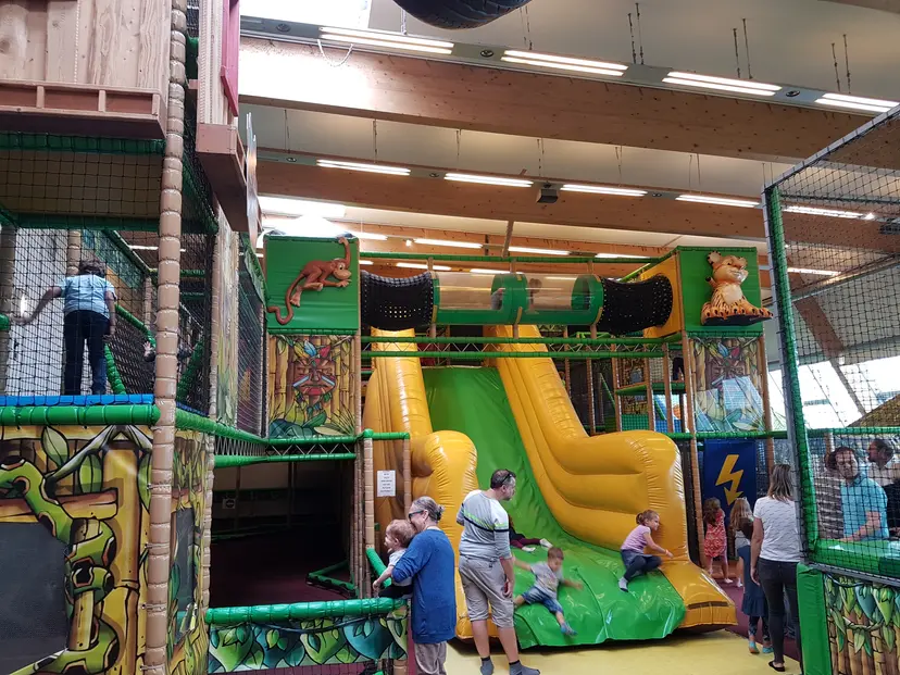 Monki Park 2