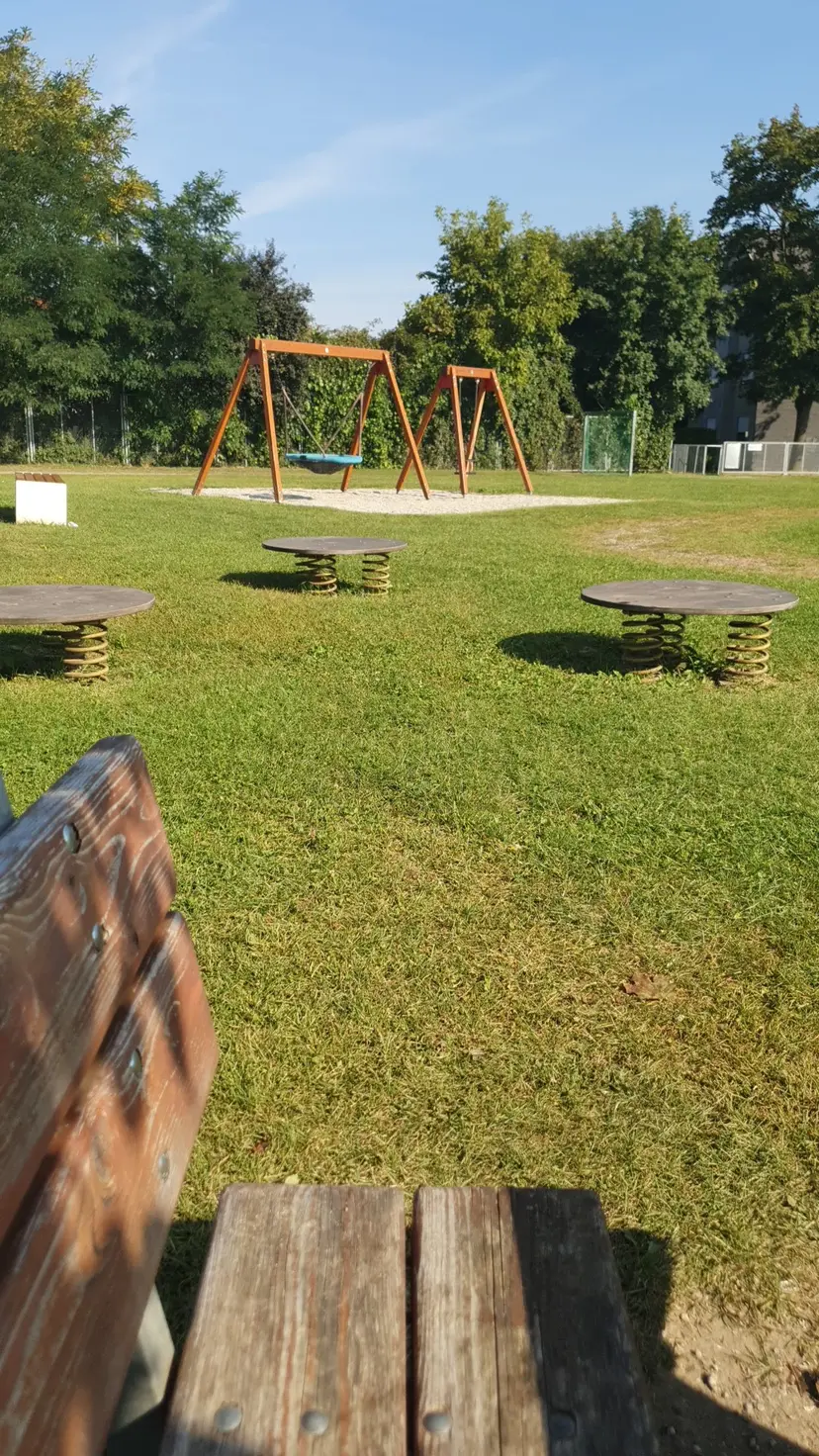 Spielplatz 4