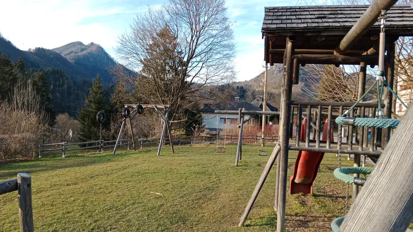 Spielplatz Donatistrasse 3