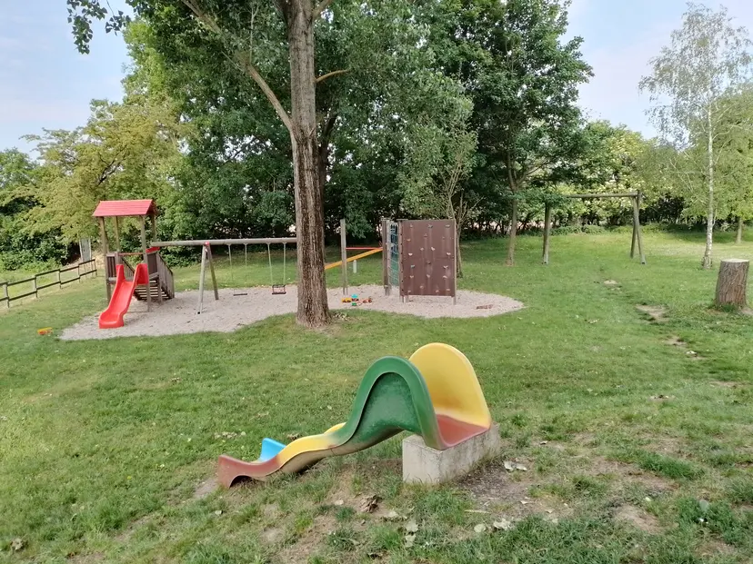 Spielplatz für Kinder 3