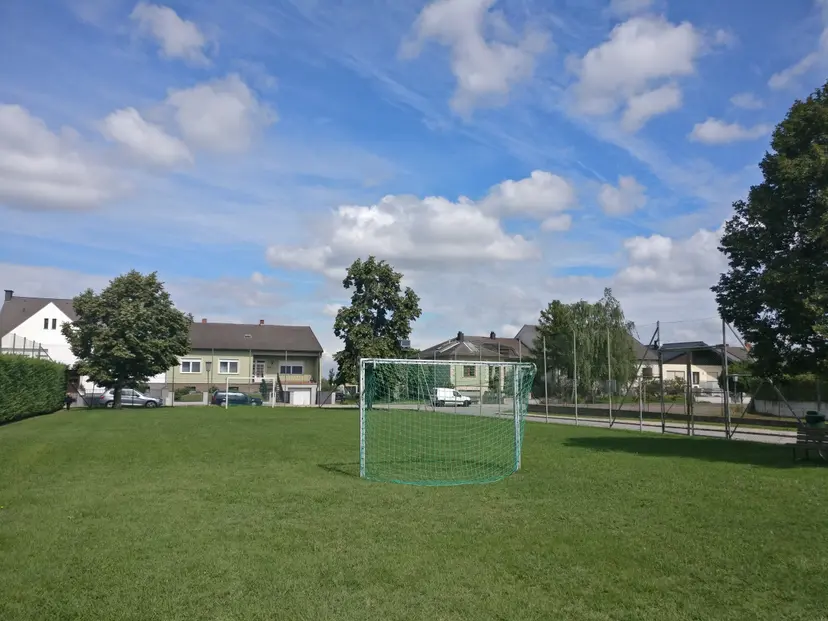 Kinderspielplatz 4