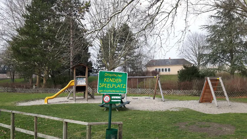 Spielplatz 3