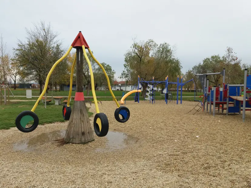 Spielplatz 2