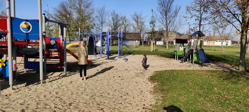 Spielplatz 4