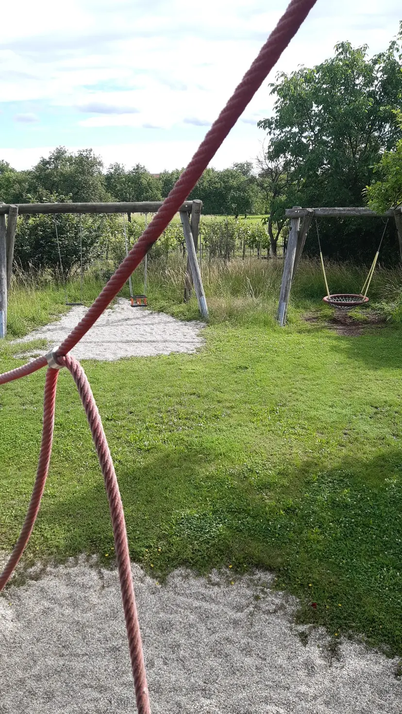 Spielplatz Straß 2