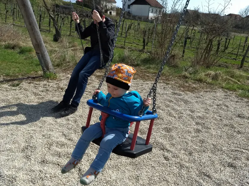Spielplatz Straß 3