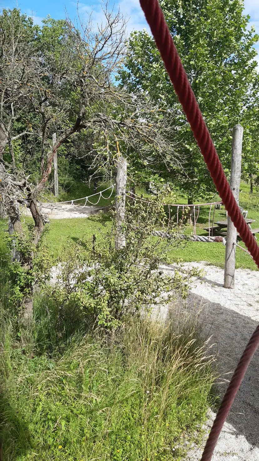 Spielplatz Straß 4