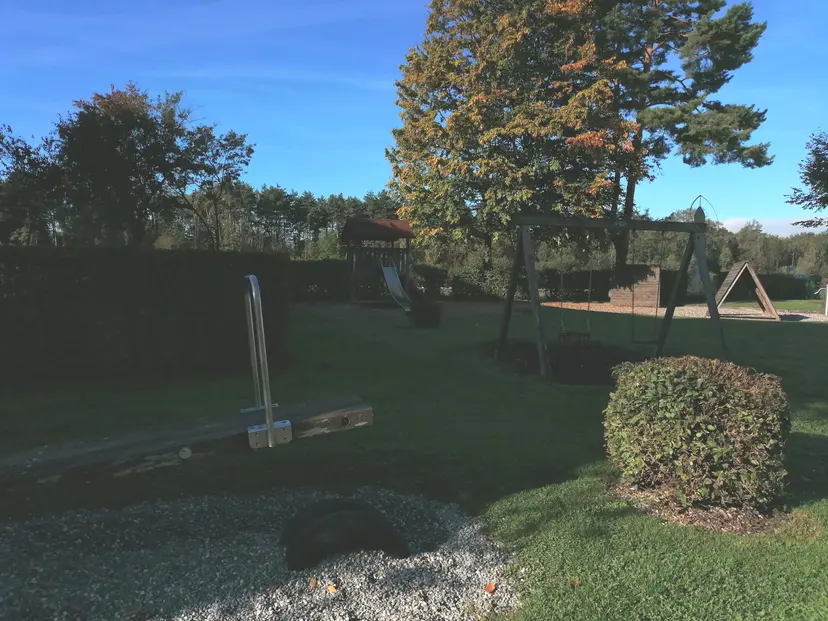 Grosser Spielplatz 5