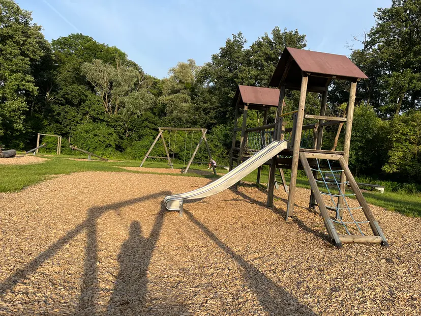 Wald-Kinderspielplatz 2