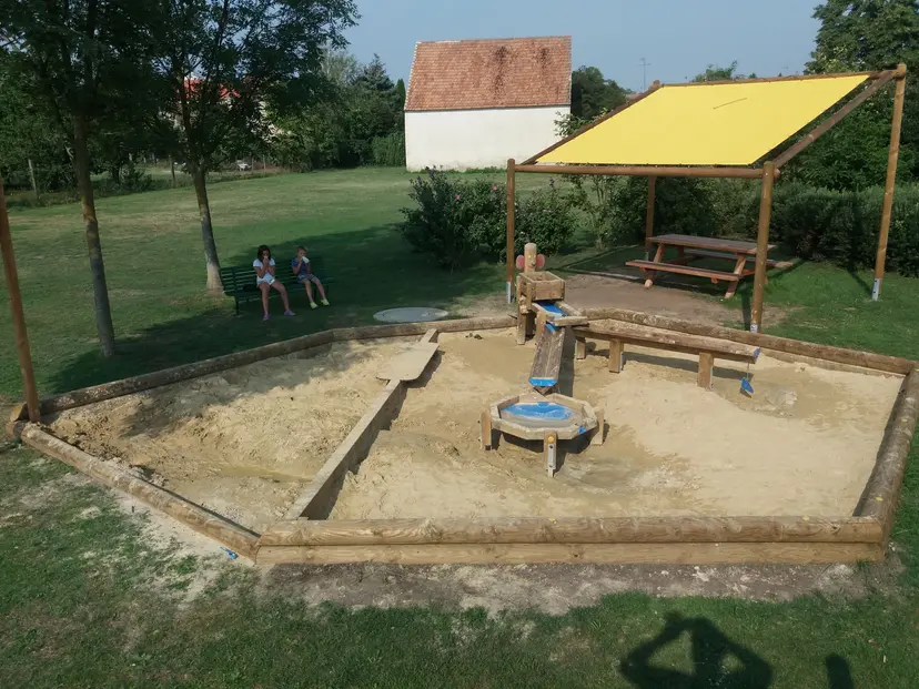 Spielplatz 5