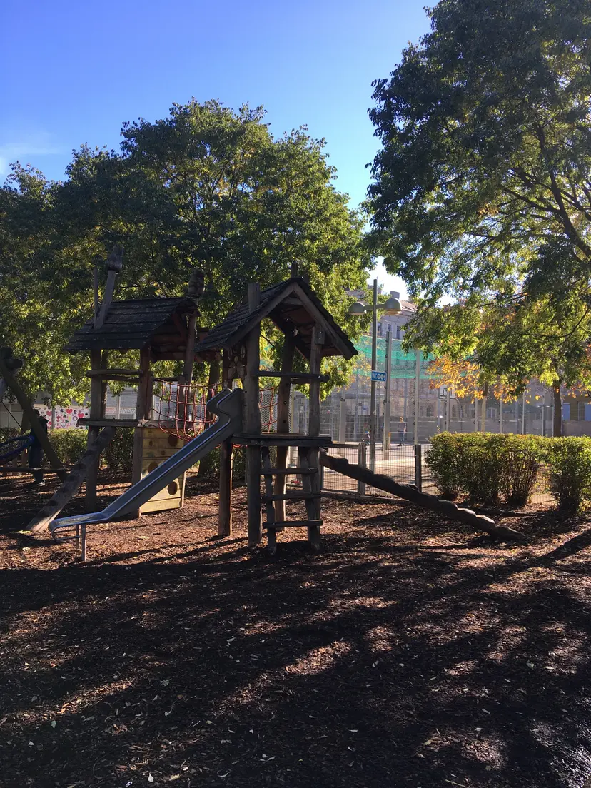Spielplatz 2