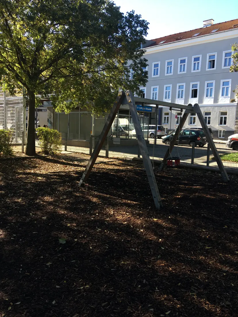 Spielplatz 4
