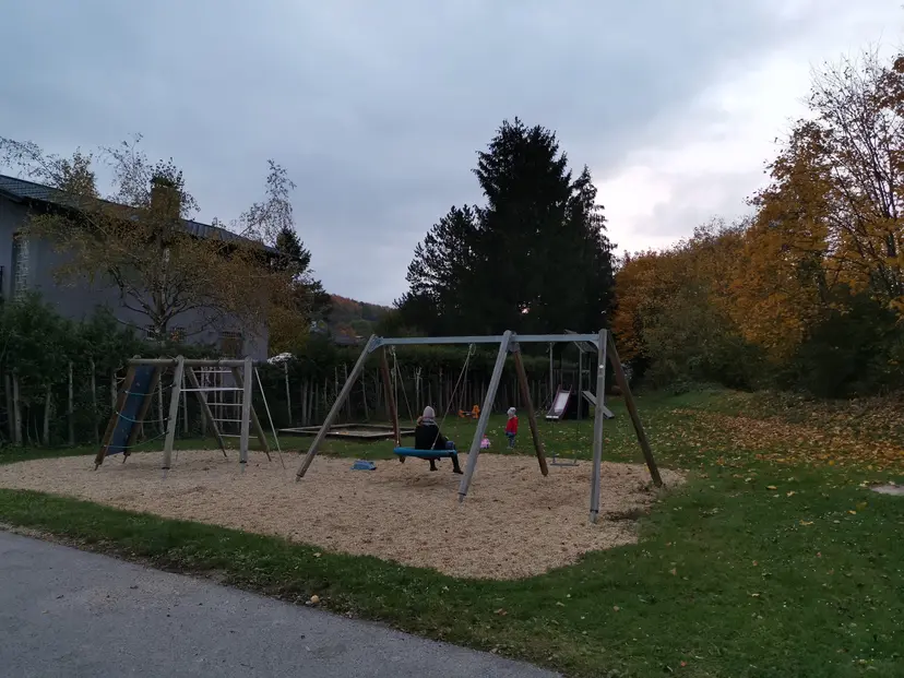 Spielplatz Heiligenkreuz 4