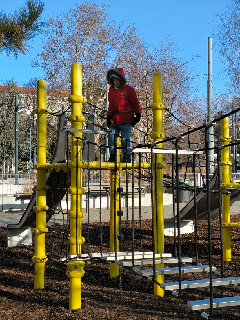 Kleinkinderspielplatz 5