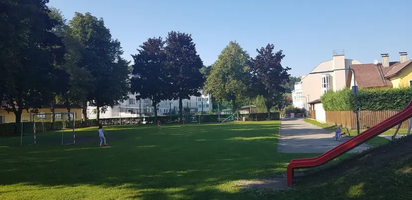 Traisen Spielplatz Rauchenbergergasse 3
