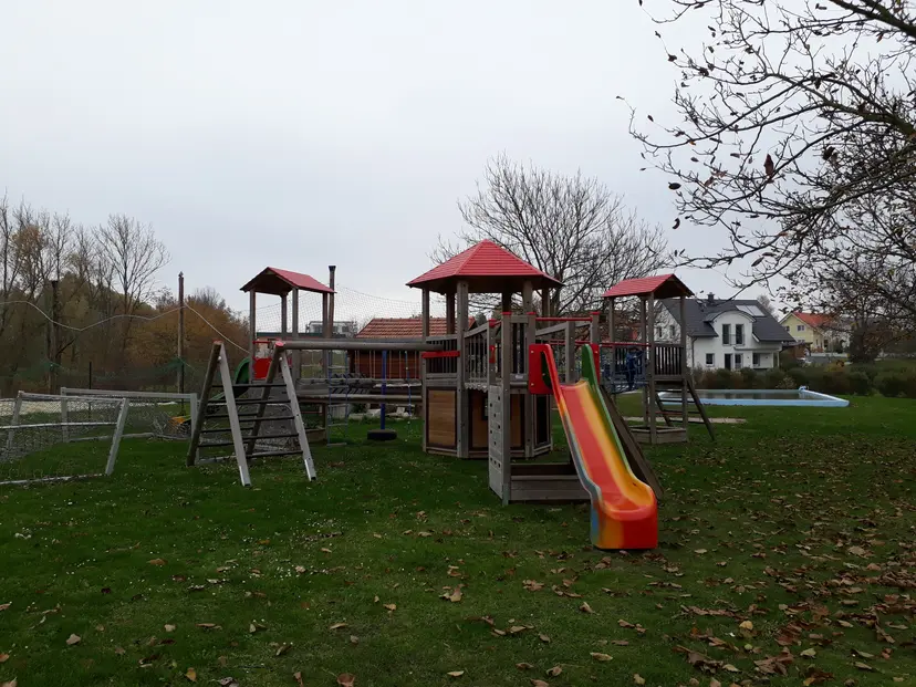 Spielplatz 2