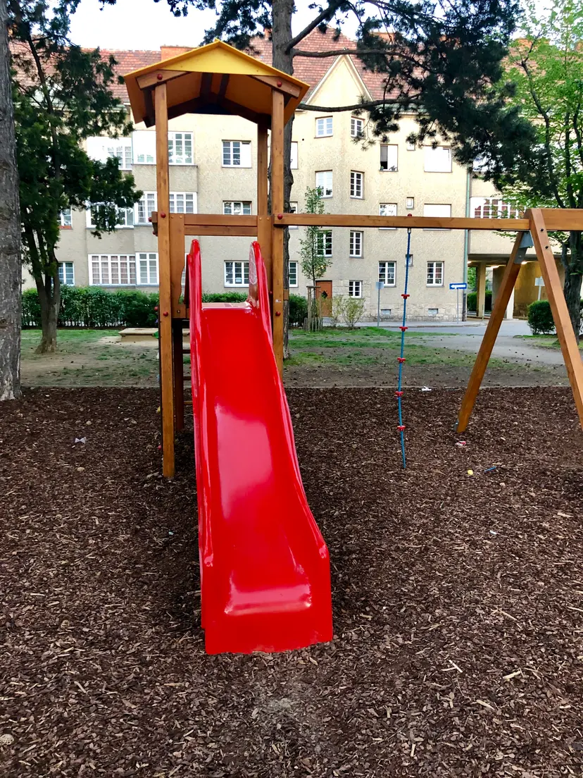 Spielplatz Ulmenhof 6