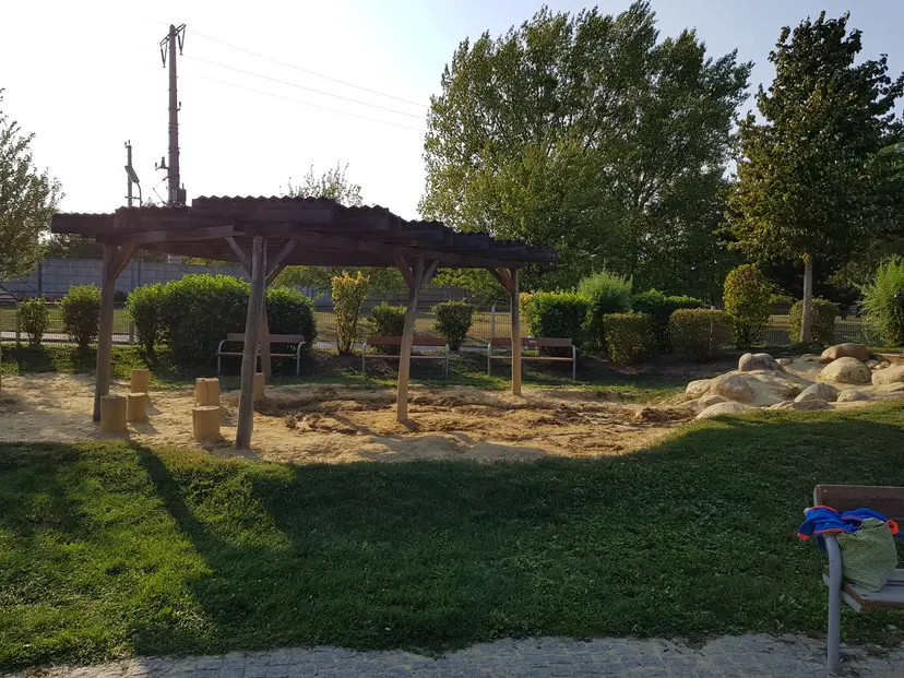 Spielplatz "Zug und Bahn" 4