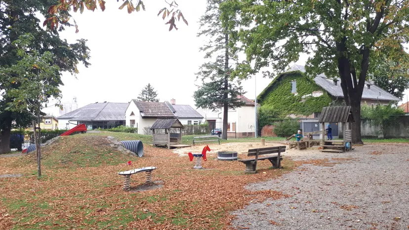 Spielplatz 2