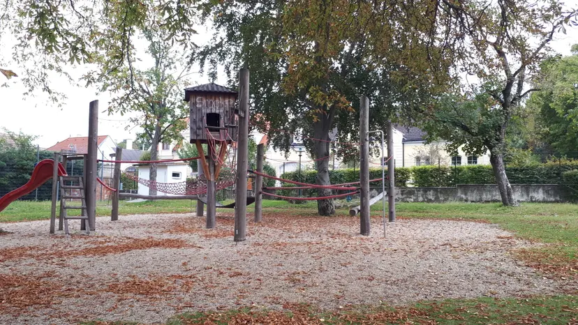 Spielplatz 5