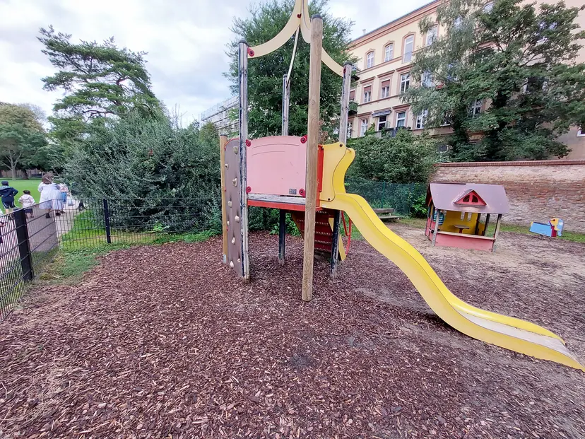 Spielplatz no. 3 2