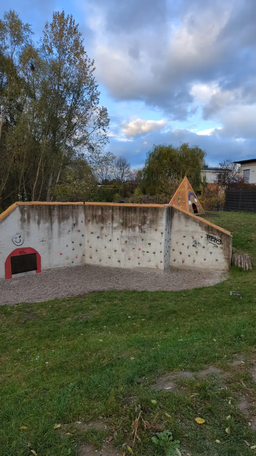 Spielplatz am Senningbach 3