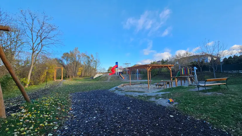 Spielplatz am Senningbach 4
