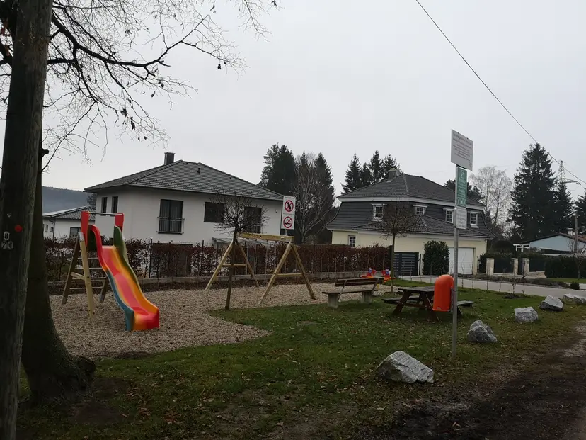 Spielplatz am Lastberg 4
