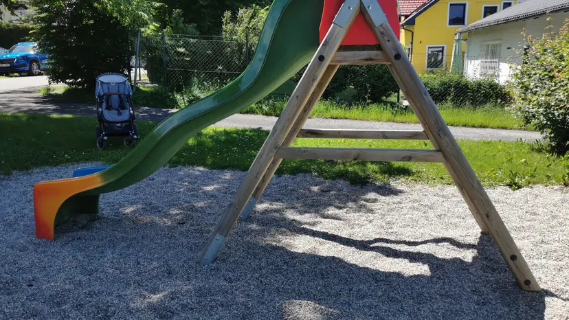 Spielplatz am Lastberg 5
