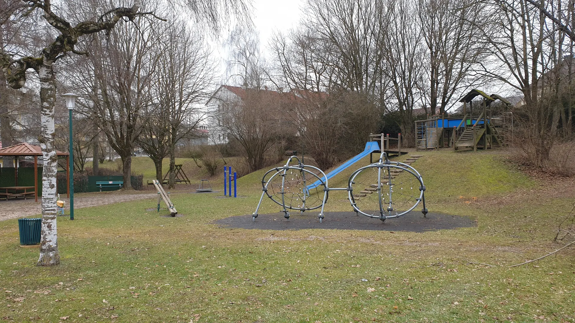 Spielplatz im Grünen