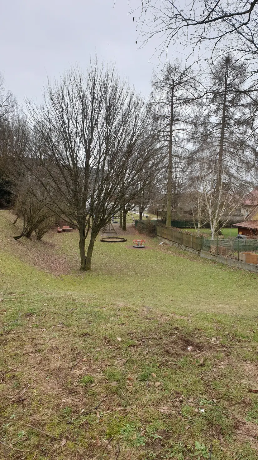Spielplatz im Grünen 4