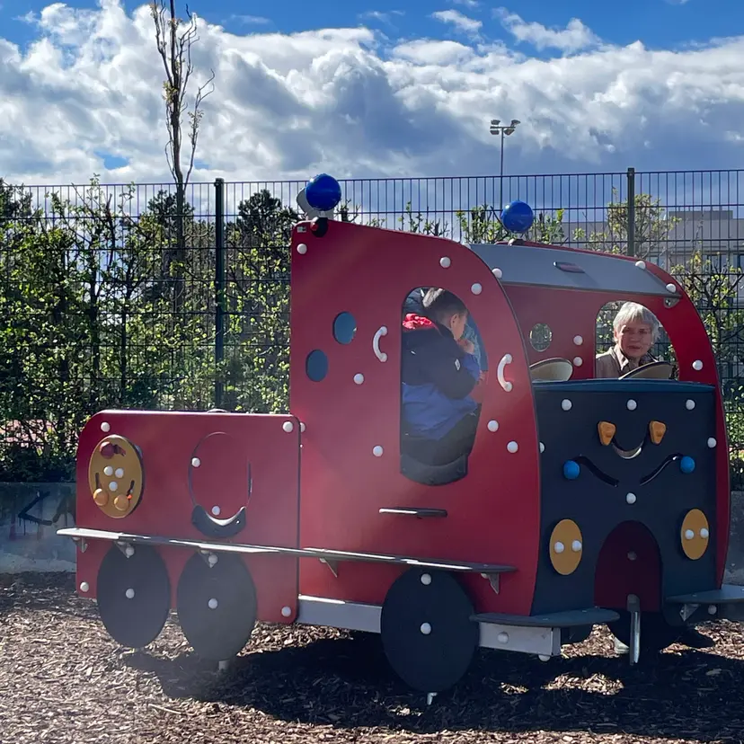 Spielplatz Schmelz 5
