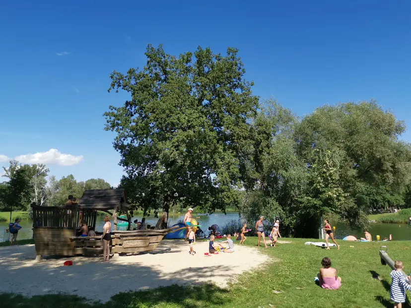 Spielplatz im Aubad 3