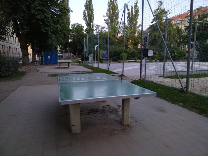 Spielplatz Hasnerplatz 2