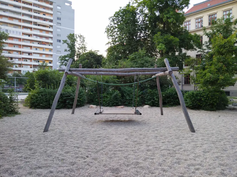 Spielplatz Hasnerplatz 5