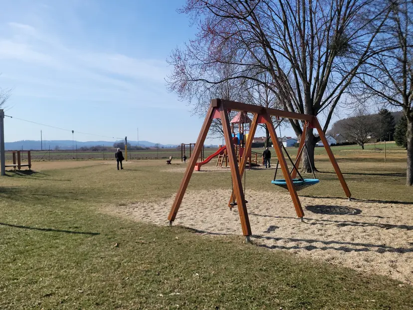 Spielplatz Brunn 4