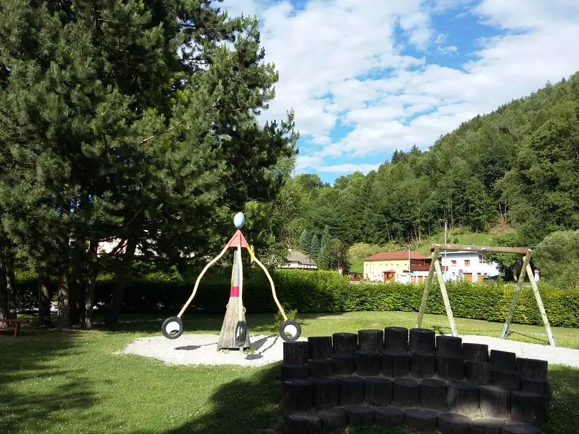 Spielplatz 5